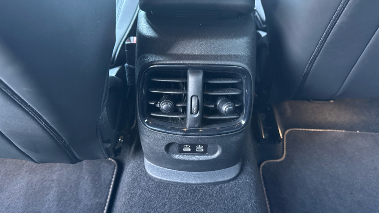 MINI Clubman 1.5 Cooper Exclusive Premium 6dr Auto Petrol Estate